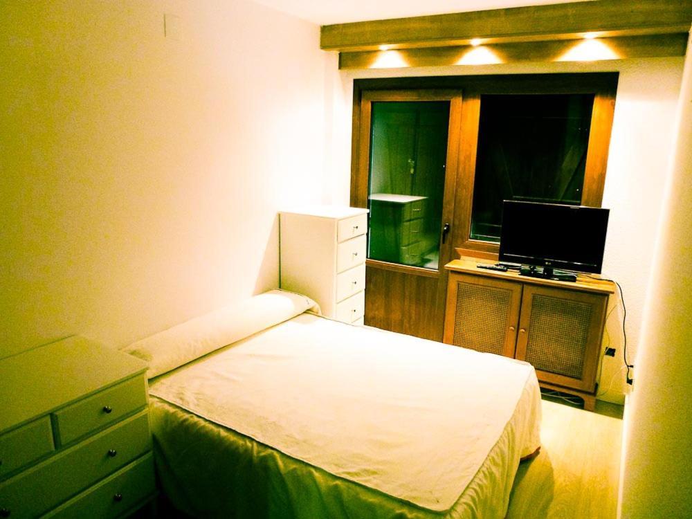Apartamentos Formigal - Admite Mascotas - Bagian luar foto