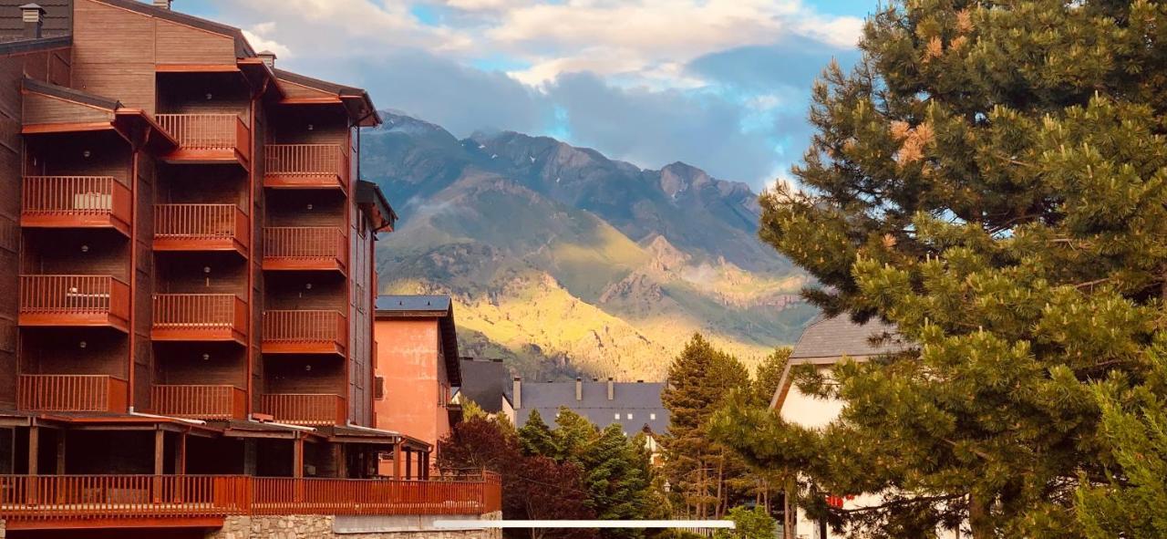 Apartamentos Formigal - Admite Mascotas - Bagian luar foto